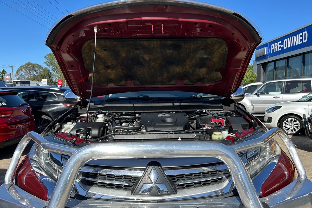 2015 Mitsubishi Pajero Sport GLX QE
