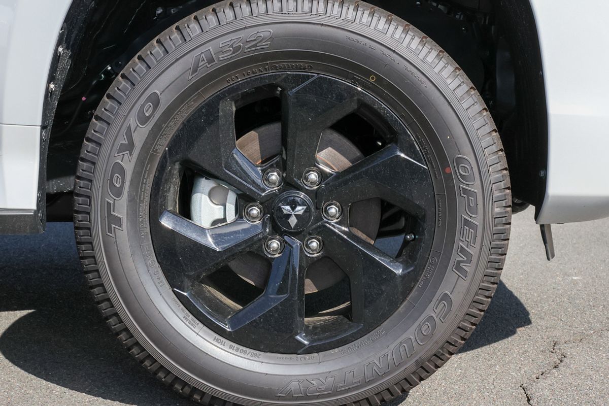 2024 Mitsubishi Pajero Sport GSR QG