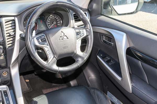 2016 Mitsubishi Pajero Sport GLS QE