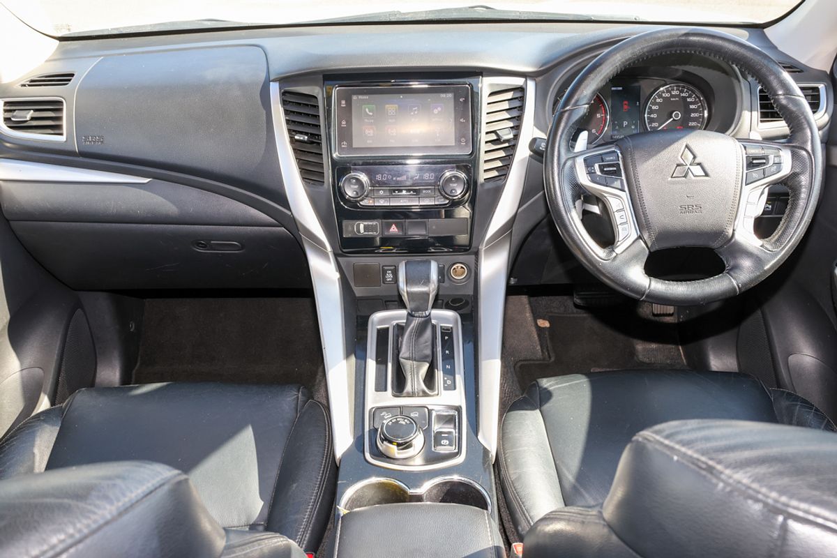 2016 Mitsubishi Pajero Sport GLS QE