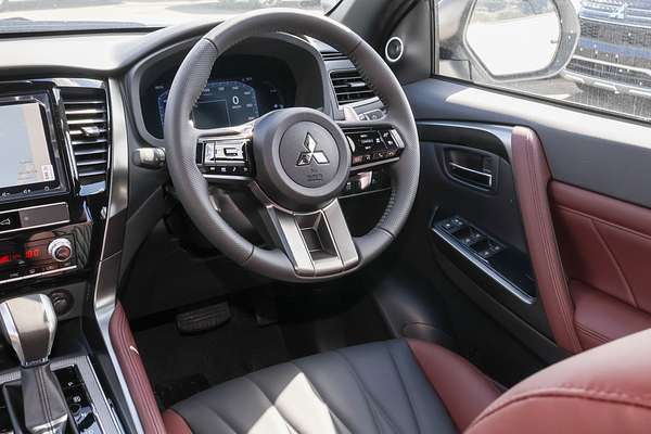 2024 Mitsubishi Pajero Sport GSR QG