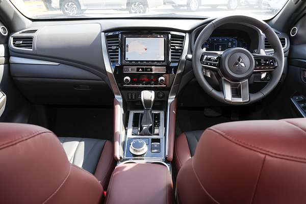 2024 Mitsubishi Pajero Sport GSR QG