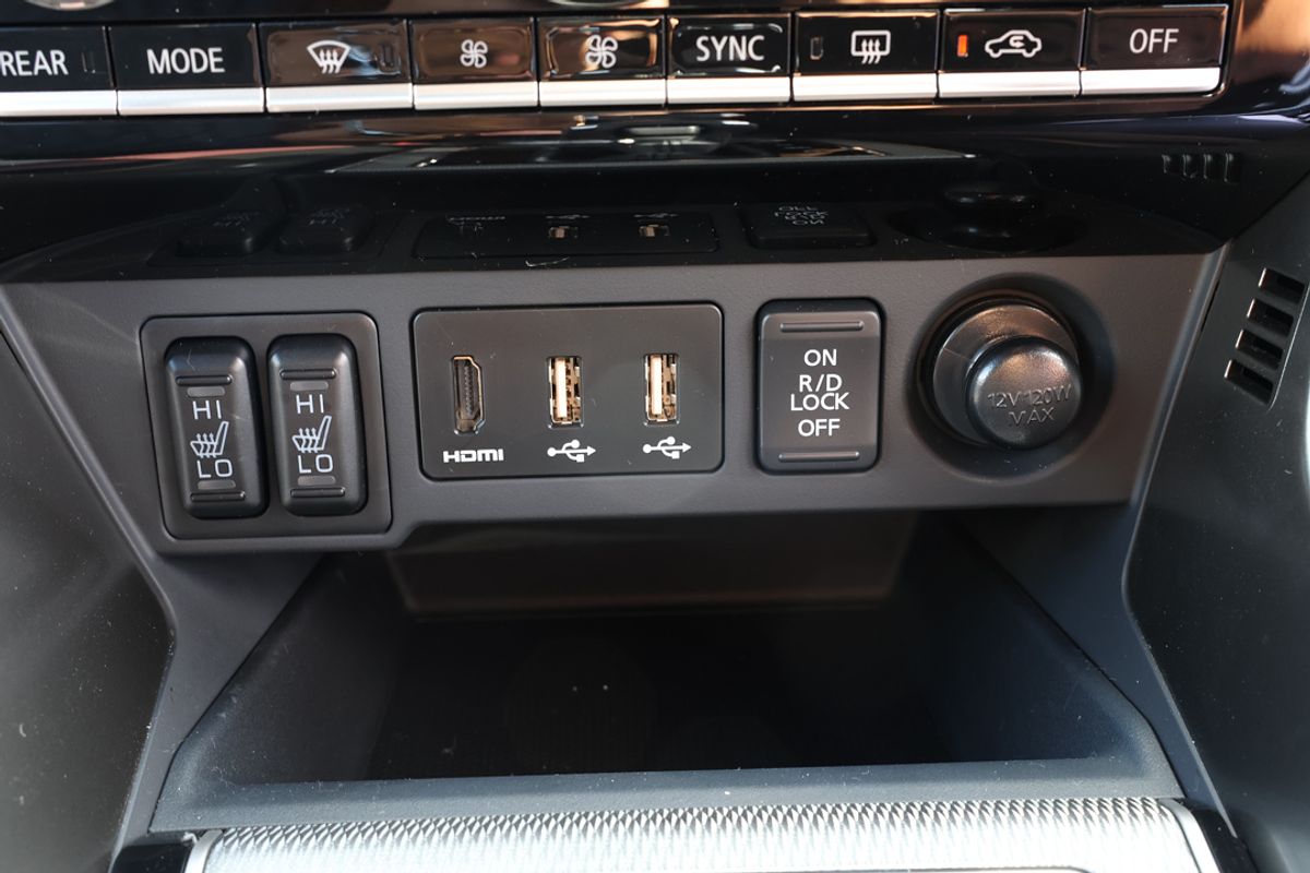 2024 Mitsubishi Pajero Sport GSR QG