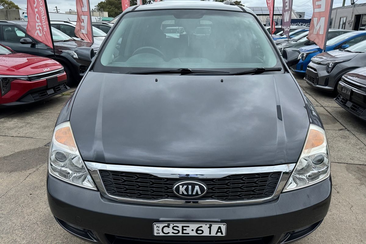 2014 Kia Grand Carnival Platinum VQ