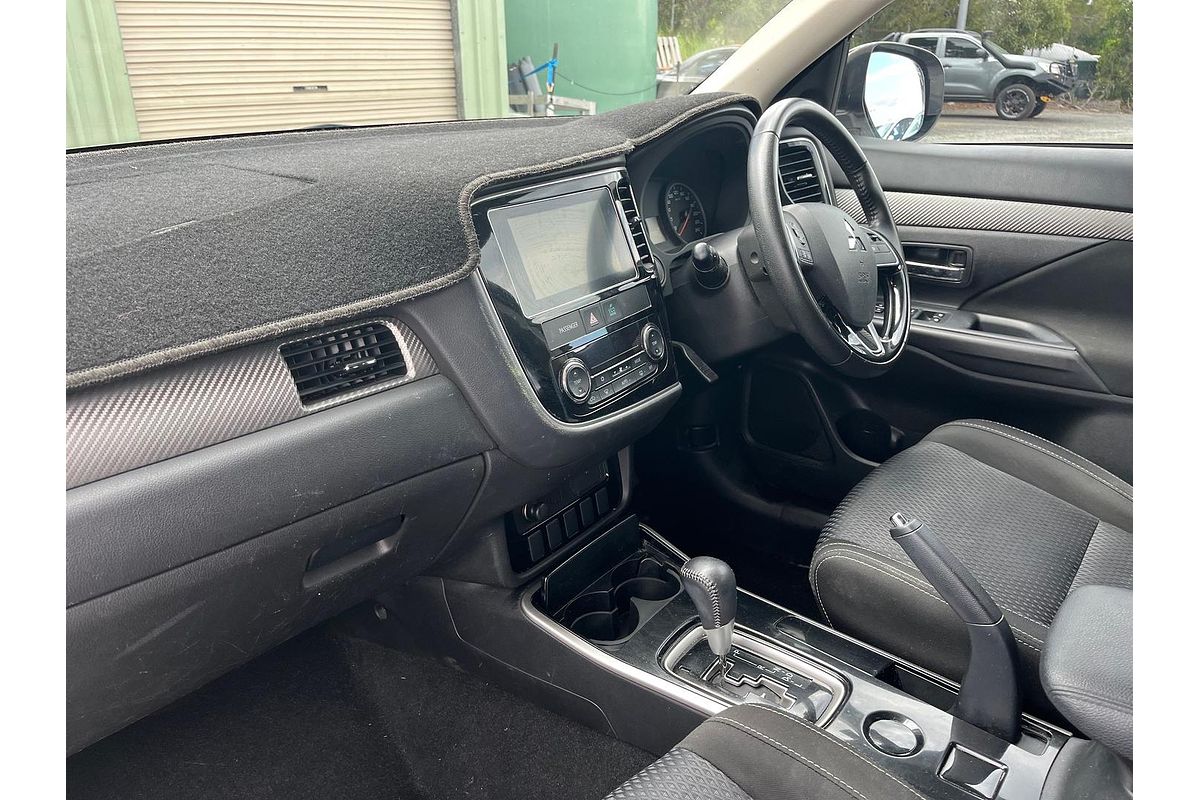 2017 Mitsubishi Outlander LS ZK