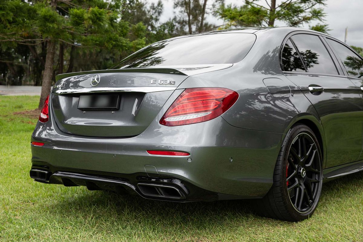 2017 Mercedes-Benz E-Class E63 AMG S W213