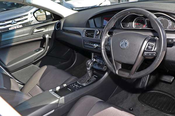 2016 MG MG6 PLUS Core