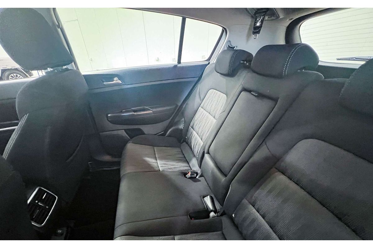 2019 Kia Sportage S QL