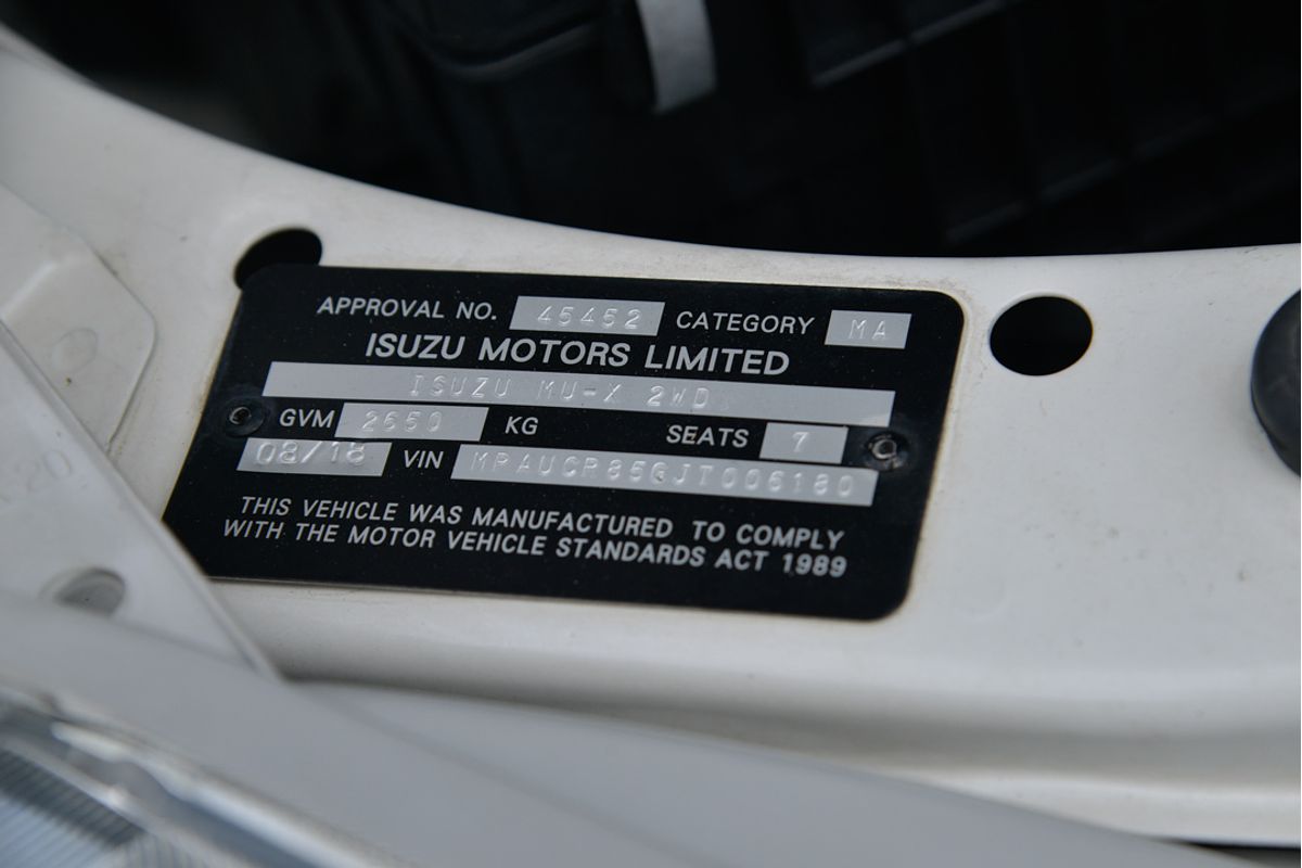 2018 Isuzu MU-X LS-T