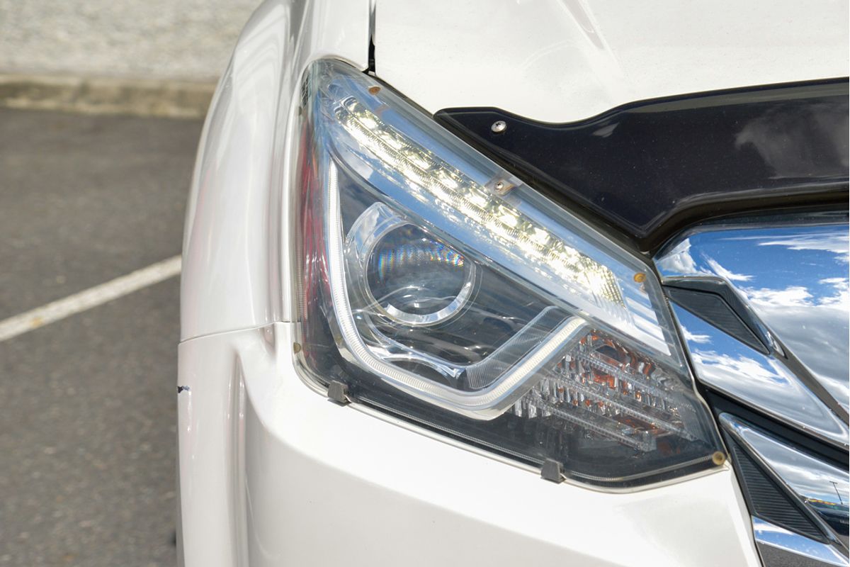 2018 Isuzu MU-X LS-T