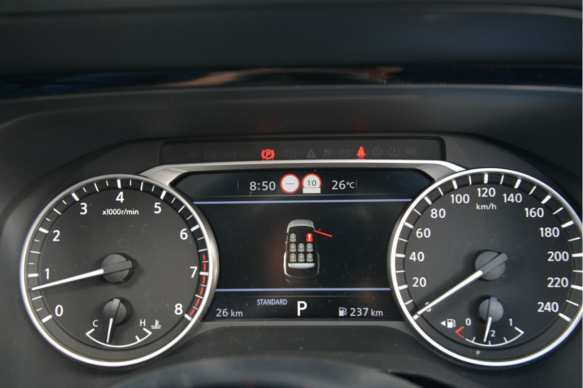 2024 Nissan Pathfinder ST-L R53