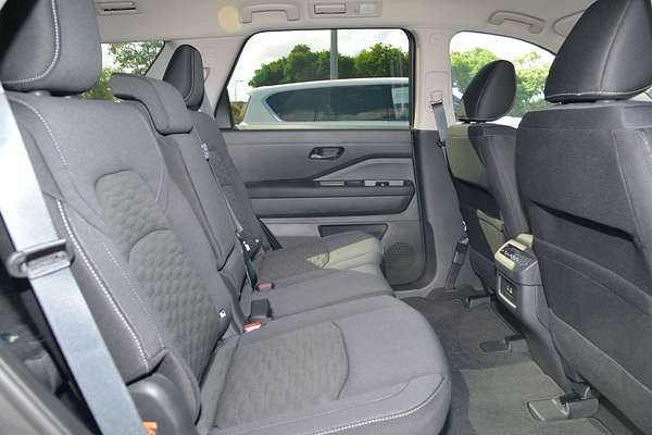 2024 Nissan Pathfinder ST-L R53