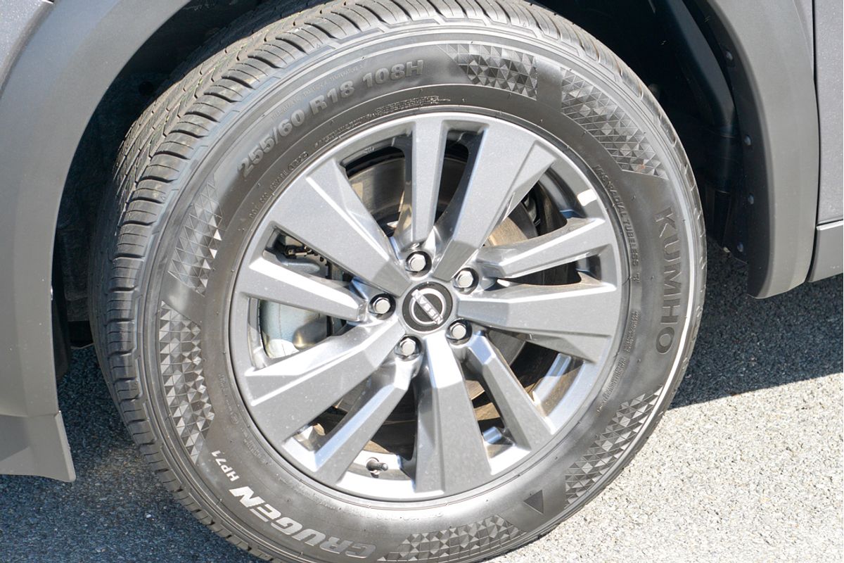 2024 Nissan Pathfinder ST-L R53