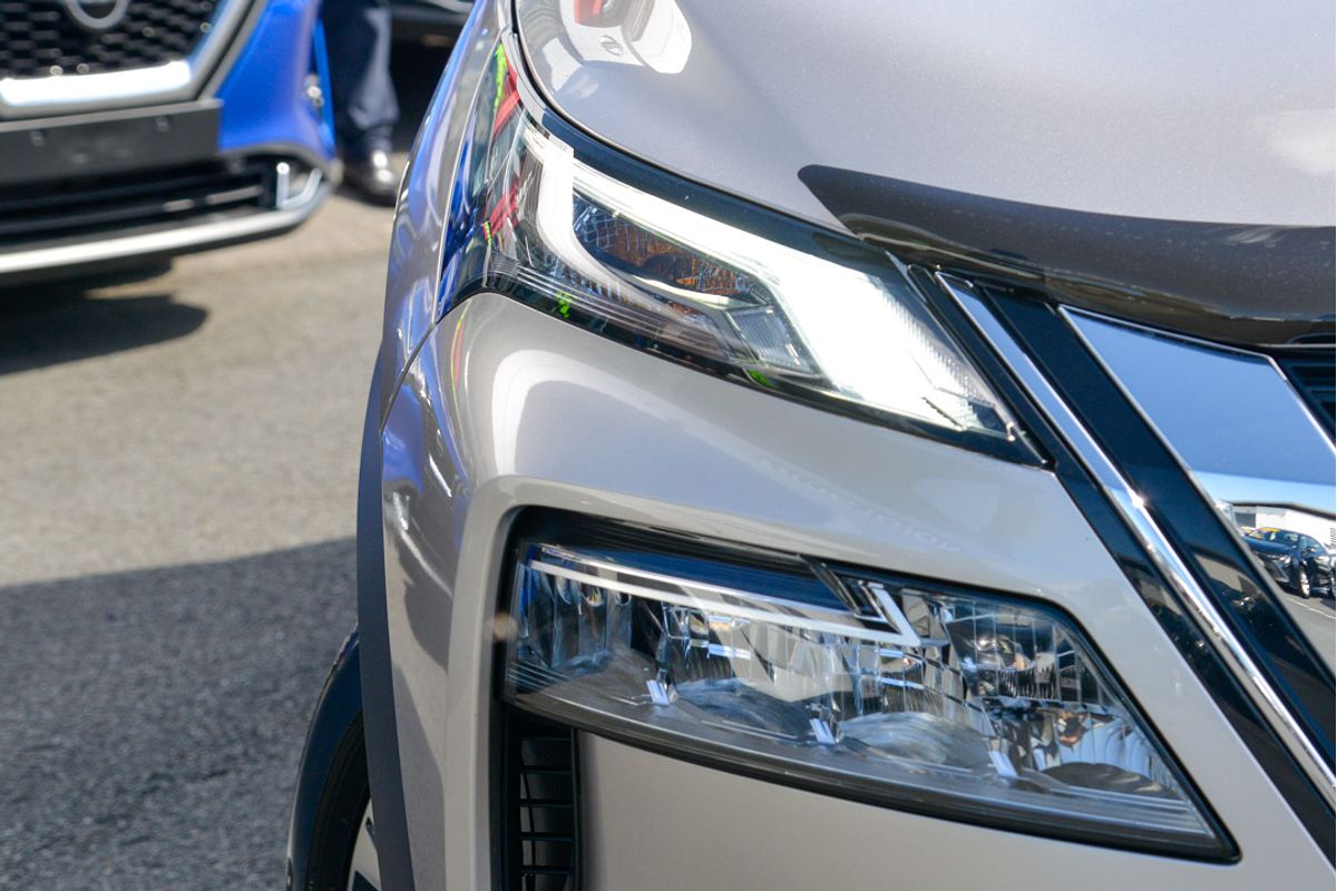 2024 Nissan X-TRAIL ST-L T33