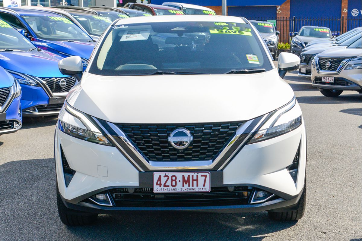 2024 Nissan QASHQAI ST+ J12