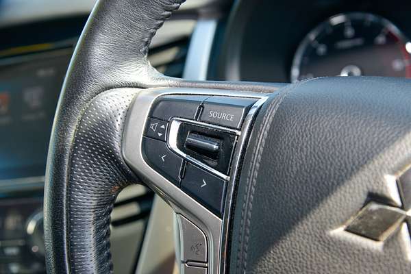 2017 Mitsubishi Pajero Sport GLS QE