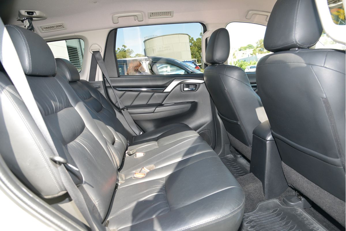 2017 Mitsubishi Pajero Sport GLS QE