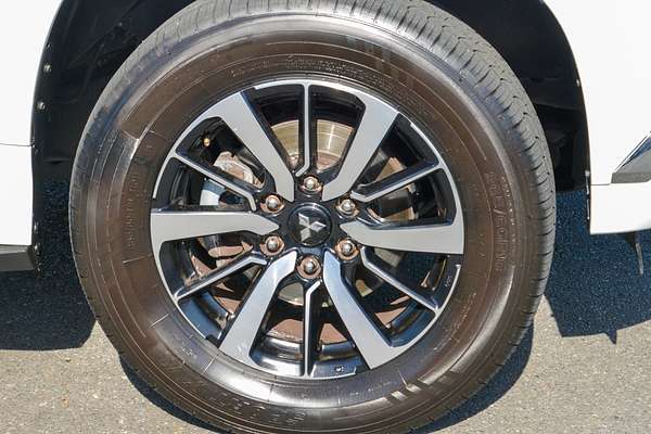 2017 Mitsubishi Pajero Sport GLS QE
