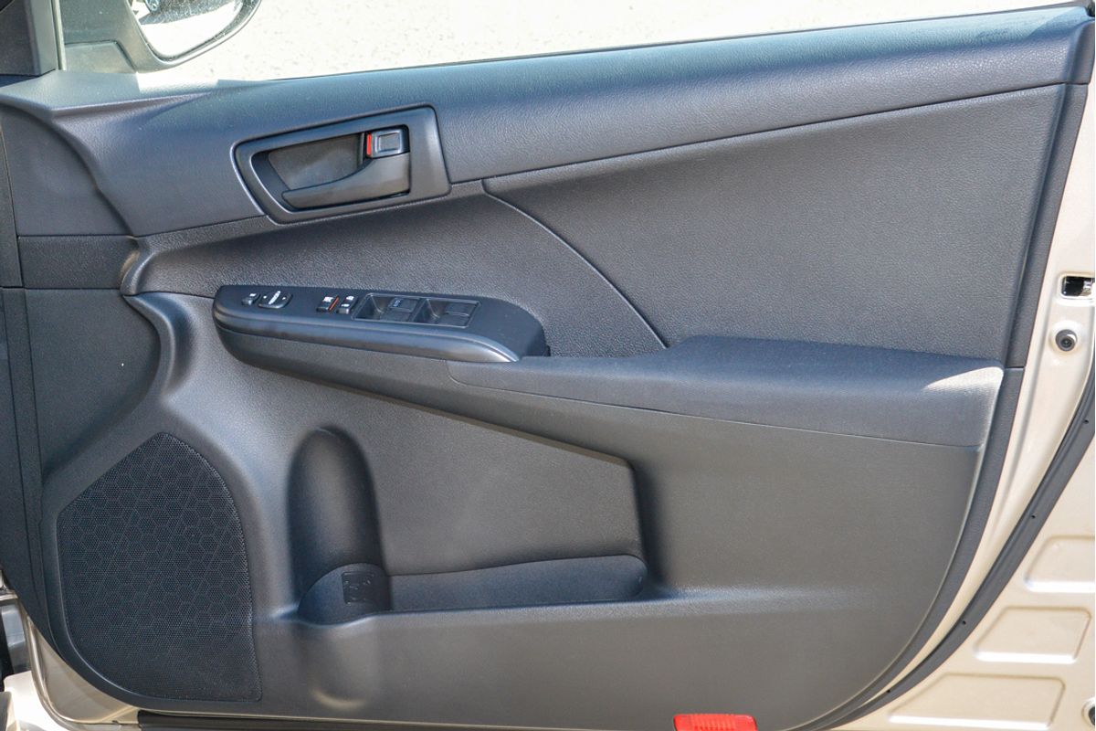 2013 Toyota Camry Atara S ASV50R