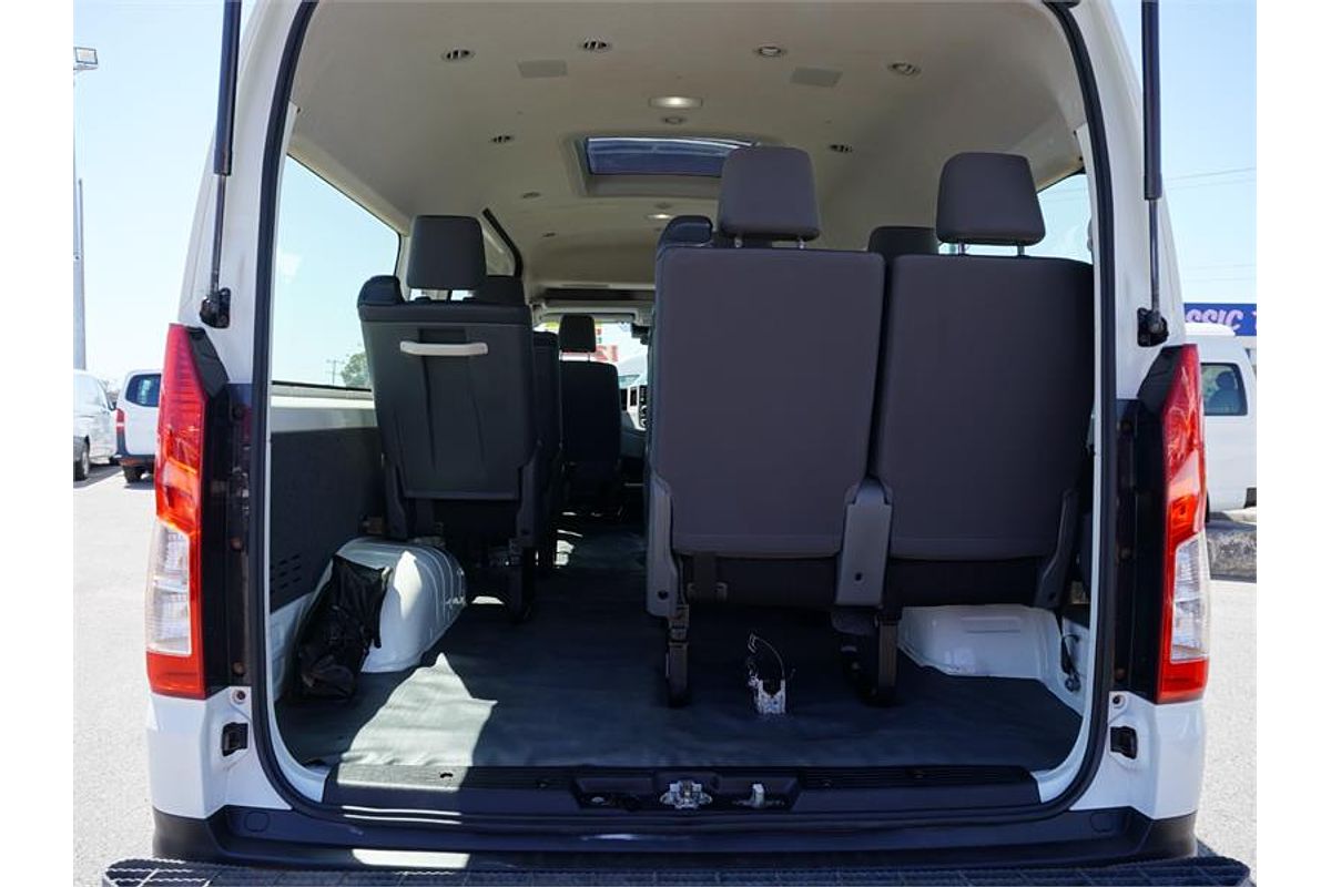 2019 Toyota Hiace Commuter GDH322R