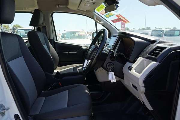 2019 Toyota Hiace Commuter GDH322R