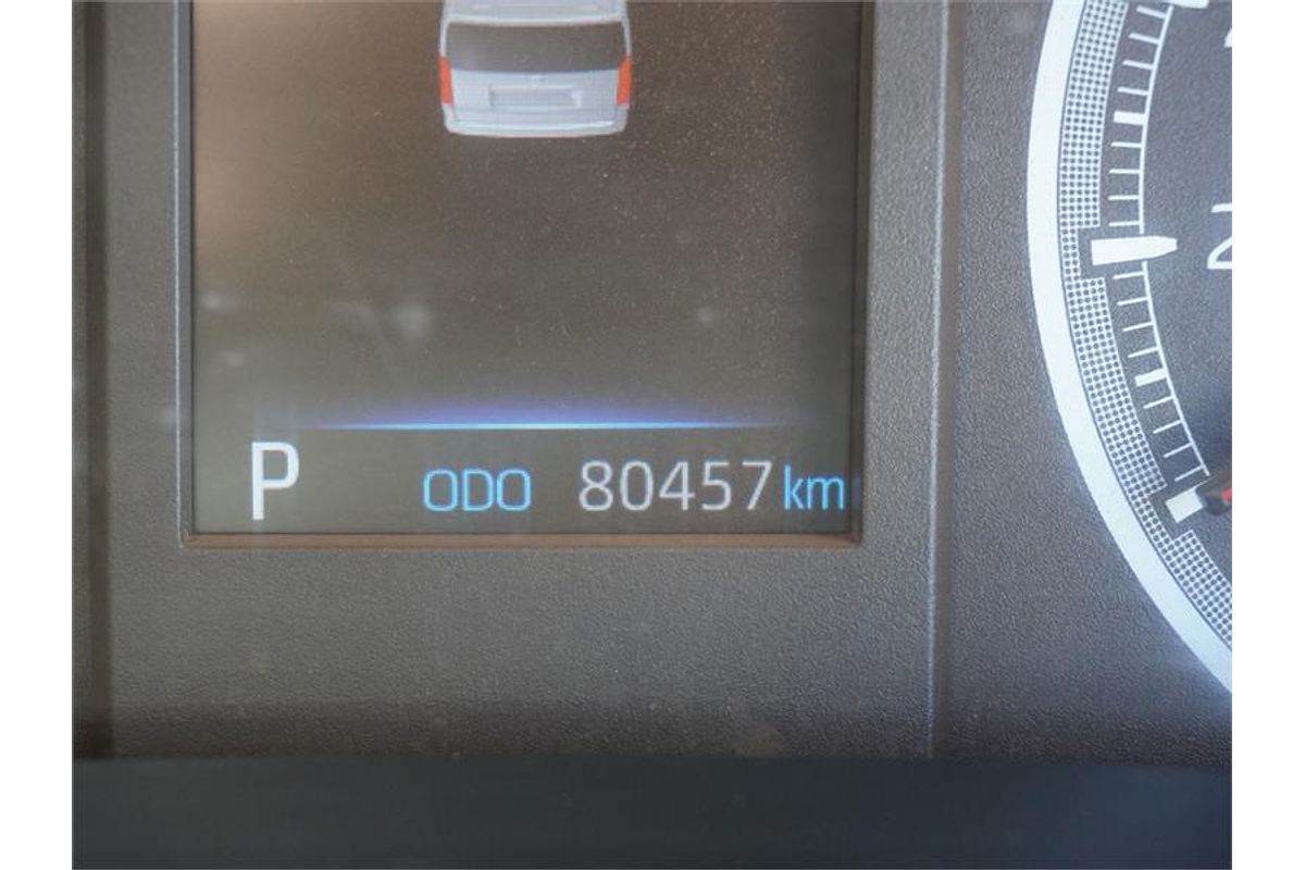 2019 Toyota Hiace Commuter GDH322R
