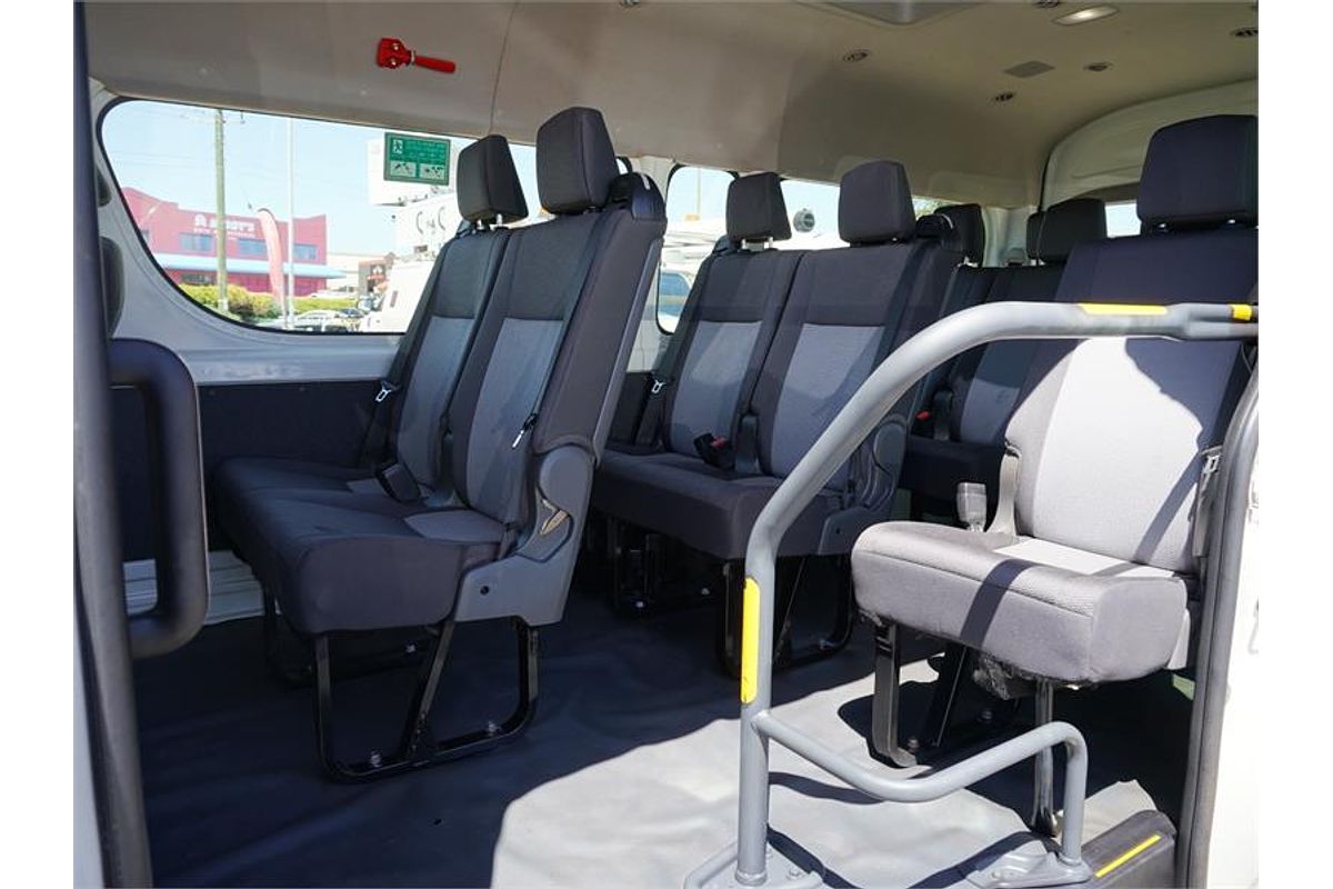 2019 Toyota Hiace Commuter GDH322R