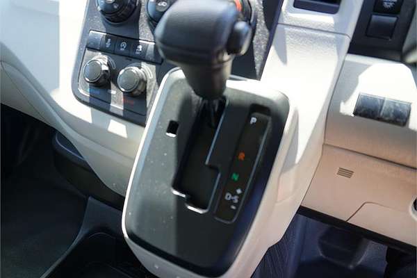 2019 Toyota Hiace Commuter GDH322R