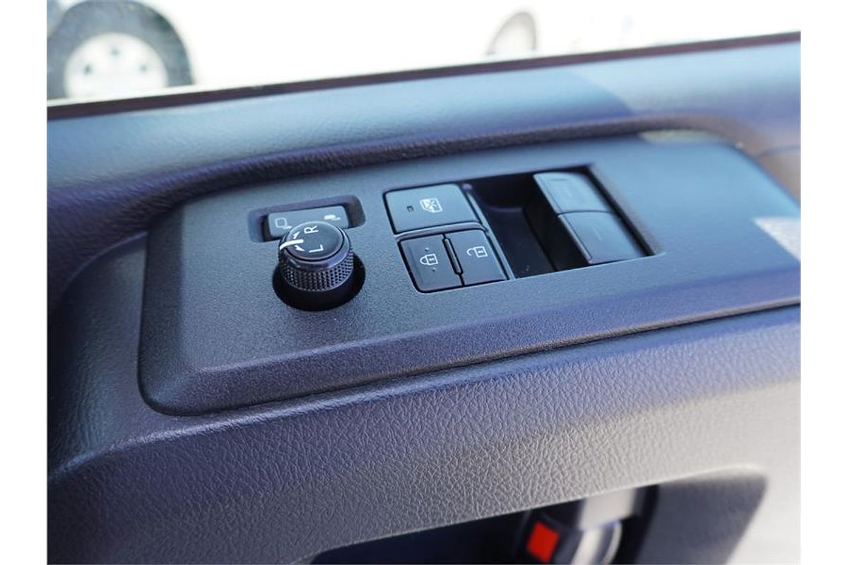 2019 Toyota Hiace Commuter GDH322R