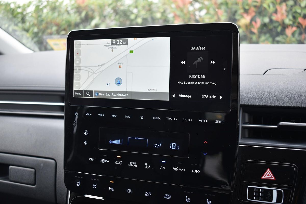 2024 Hyundai STARIA Highlander US4.V3