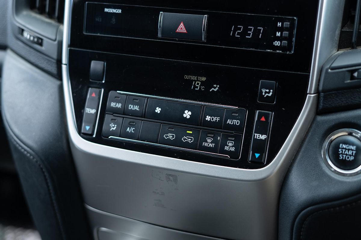 2018 Toyota Landcruiser GXL VDJ200R