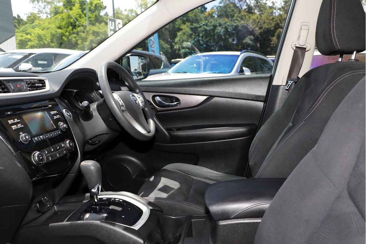 2014 Nissan X-TRAIL ST T32