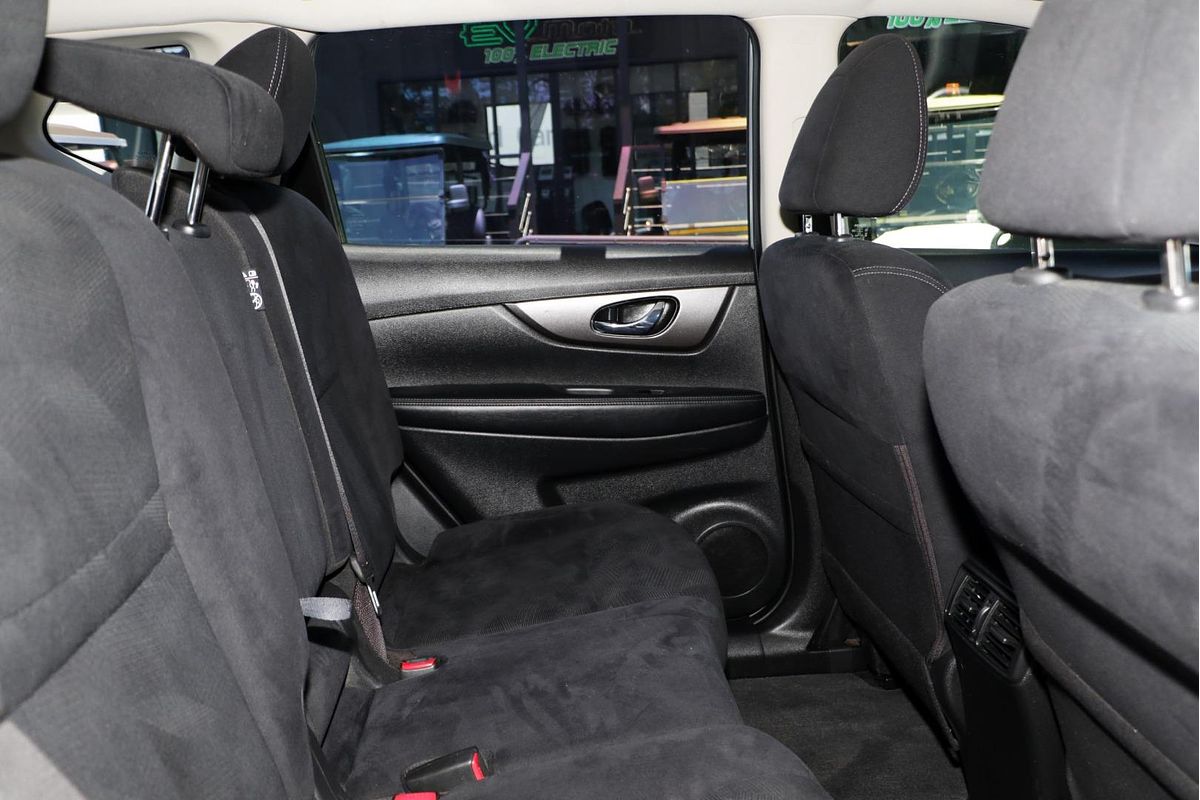 2014 Nissan X-TRAIL ST T32