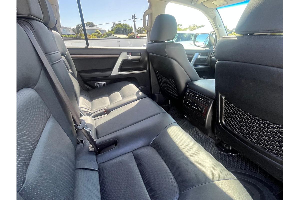 2017 Toyota Landcruiser VX VDJ200R