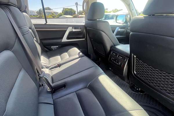 2017 Toyota Landcruiser VX VDJ200R