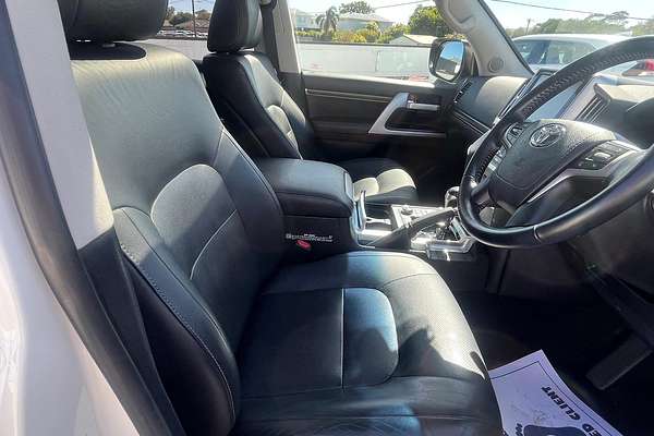 2017 Toyota Landcruiser VX VDJ200R