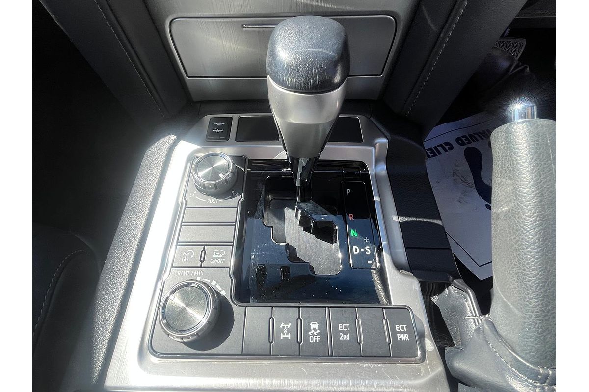 2017 Toyota Landcruiser VX VDJ200R