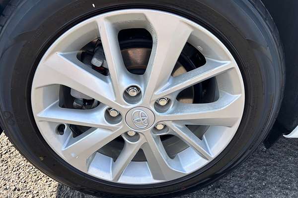 2015 Toyota Corolla Ascent Sport ZRE182R