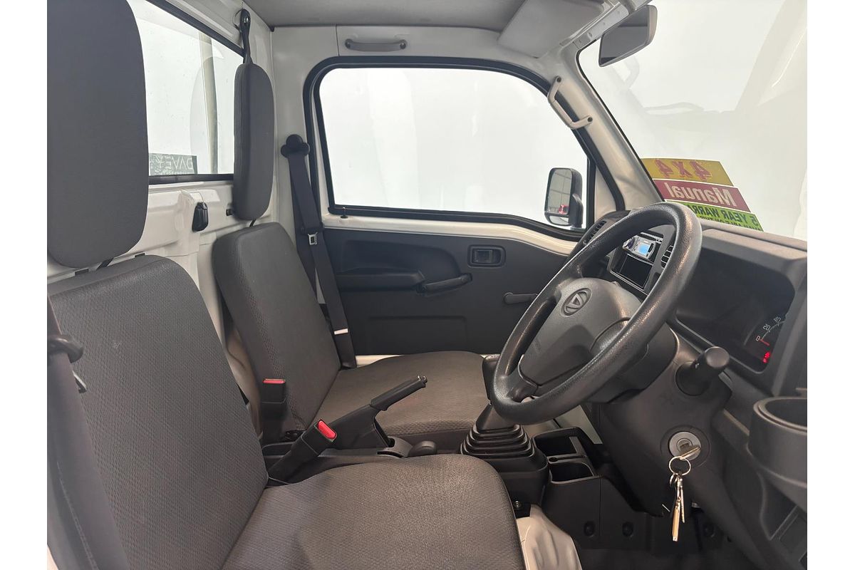 2015 Daihatsu HIJET 4WD S510P