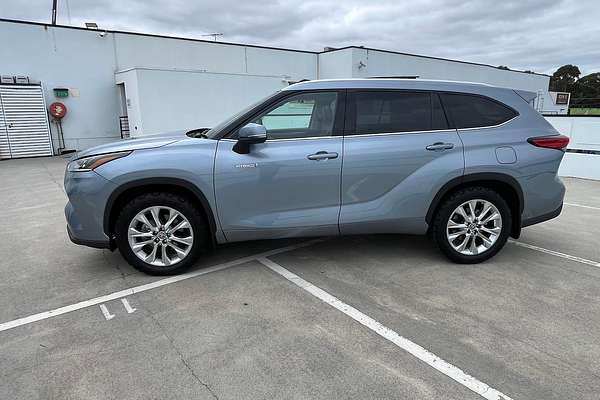 2022 Toyota Kluger Grande AXUH78R