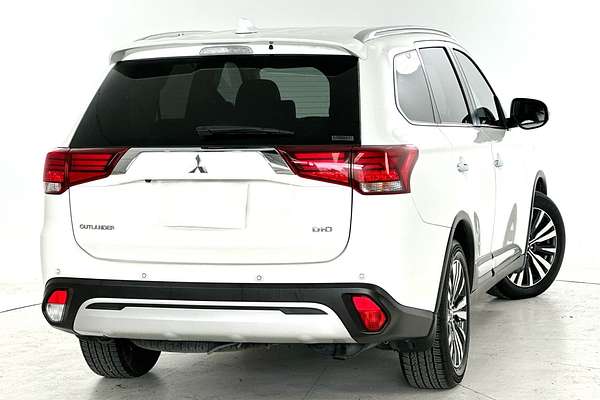 2020 Mitsubishi Outlander Exceed ZL