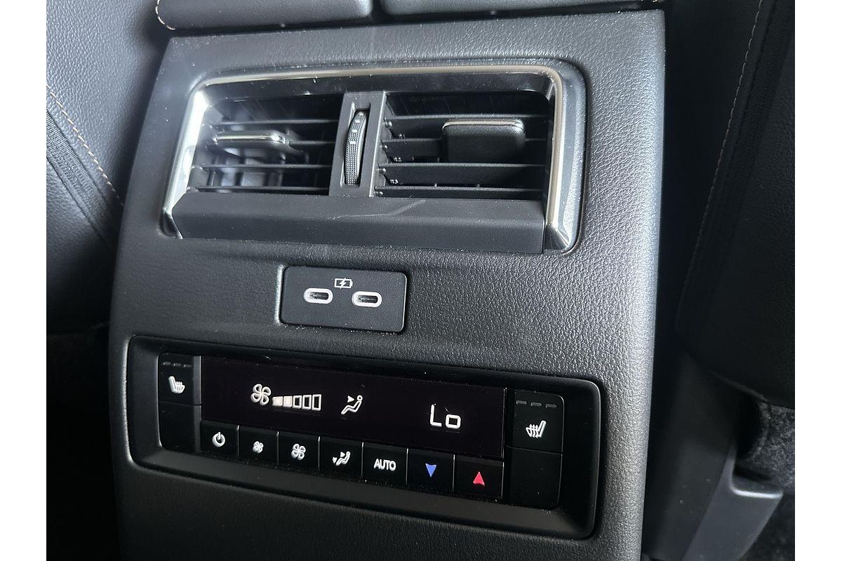 2024 Mazda CX-80 P50e GT KL