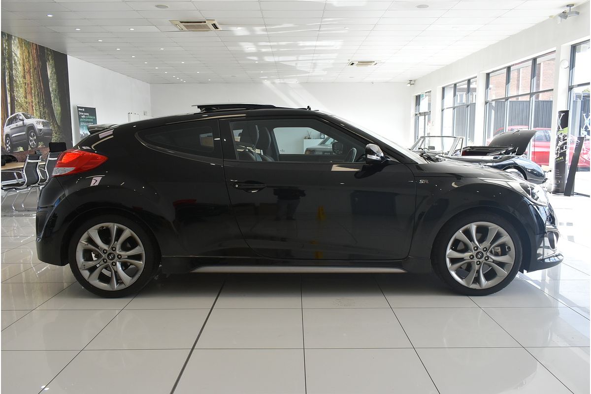 2016 Hyundai Veloster SR Turbo FS4 Series II