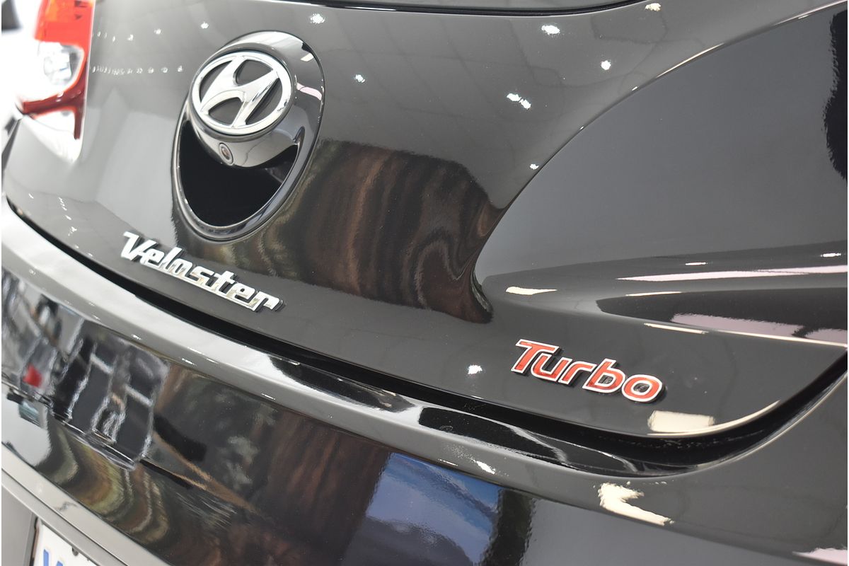2016 Hyundai Veloster SR Turbo FS4 Series II