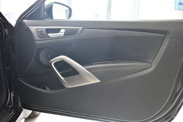2016 Hyundai Veloster SR Turbo FS4 Series II