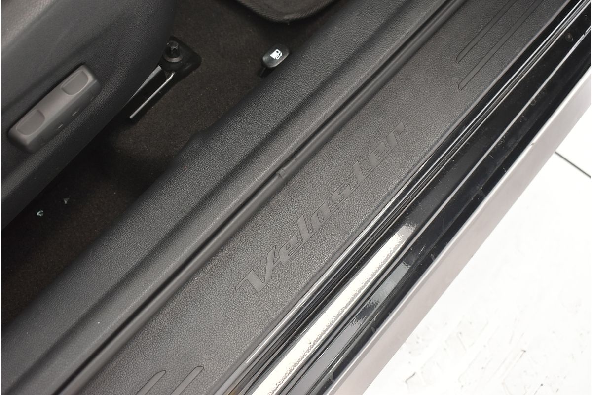 2016 Hyundai Veloster SR Turbo FS4 Series II