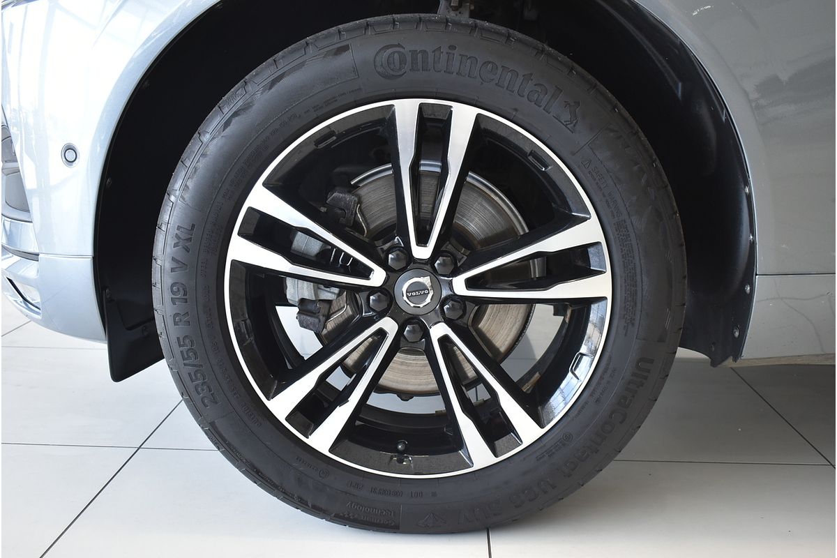 2018 Volvo XC60 D4 Momentum