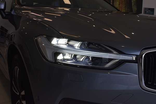 2018 Volvo XC60 D4 Momentum