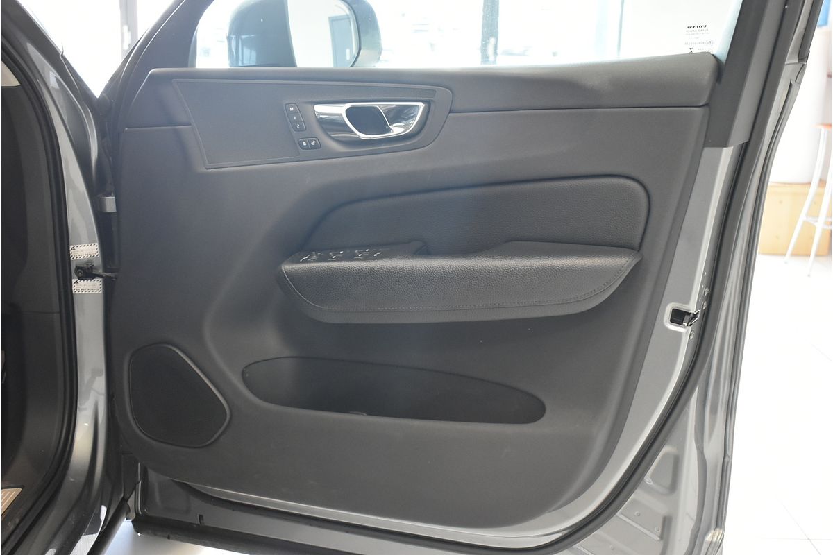 2018 Volvo XC60 D4 Momentum