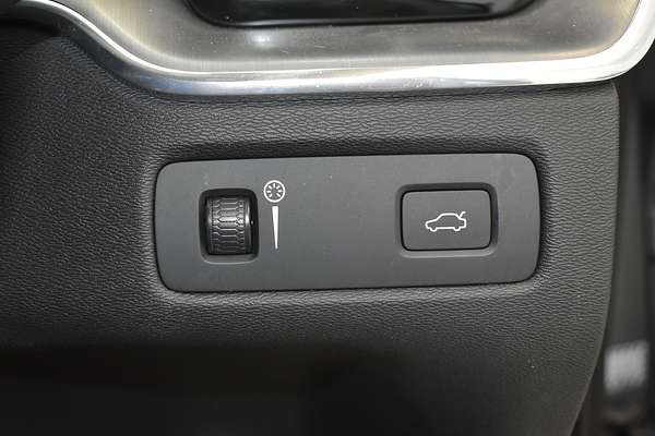 2018 Volvo XC60 D4 Momentum